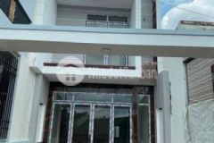 Bán nhà 01 trệt 01 lầu sát bên phú gia 1 shr