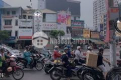 Bán nhà mt lạc long quân 74m2 2 tầng giá 6t5