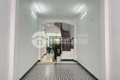 Bán nhà yên hòa cầu giấy gần phố rộng 68m 8 x tỷ