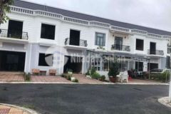 Cần bán nhà thô p8 tpvl