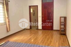 Nhà e rất đẹp ô tô đỗ cổng sổ đỏ lóa mắt