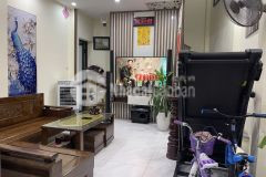 Bán nhà 4 tầng tại thạch bàn, nhà gần trường cấp 3 2,5 tỷ.