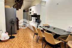 Nhà đẹp ở luôn gần phố ngõ thông ô tô đỗ cửa giá nhỉnh 3 tỷ