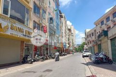 Chính chủ bán nhà lô góc mặt phố nguyễn văn tuyết đống đa hn dt 50m²mt 5m, giá 18 tỷ.