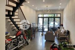 Bán gấp nhà phố ngọc thụy 95m2 gara ô tô kinh doanh nhỉnh 8 tỷ hiếm quận long biên