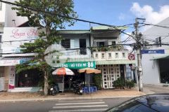 Cho thuê nhà 1 trệt 1 lầu mặt tiền đường bình gĩa, hướng tây nam.