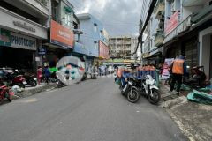 Bán nhà trệt lửng 1 lầu đường số 1 chợ thủ đức, giá 9.5 tỷ