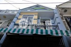 Nhà mới 1 lầu gần chợ đầu mối hóc môn 4m x 8m