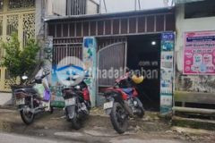 Bán nhà cấp 4 hai mặt tiền hẻm q12