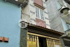 Nhà quận 7 cách đường chính 70m