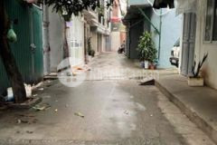 Siêugiá đất ngọcthụy longbiên 44m mt6 4 chi4 xtỷ