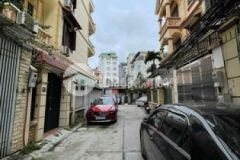 Nguyễn khánh toàn ngõ thông oto tránh 2 thoáng