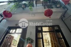 Bán nhà đường hoàng mai,3437m2, 5 tầng, mt 5,2m, giá 3,35 tỷ.