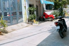 Nhà bán 5m x 15m hẻm ôtô đường quang trung tăng nhơn phú b chỉ 5.2 tỷ