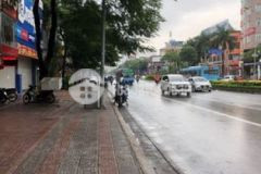 Cần bán gấp lô đất mặt phố nguyên văn cừ 100 m2