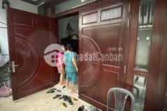 Nhà 1 trệt 1 lầu đường man thiện q9