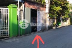 Đất mặt đường hàng tổng