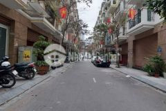 Phân lô 96 nguyễn huy tưởng, 5 tầng thang máy 68m2 21.98 tỷ