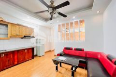 Siêu rẻ, nhà đẹp 36m2x4t nhỉnh 3 tỷ gần sân bóng hà cầu hà đông.