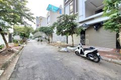 Tôi bán đất kiến hưng, hà đông 50m, mt 4m vỉa hè ô tô hơn 5 tỷ