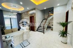 Ms 068 bán biệt thự 1 trệt 2 lầu đường trần phú, p.5,tp.vũng tàu.