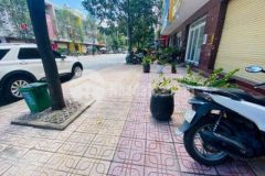 Bán nhà mặt tiền đường n1 khu dân cư d2d