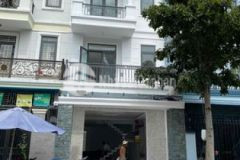 Nhà 1 trệt 2 lầu đường d2 kdc phúc đạt