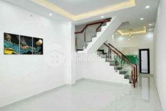 Bán nhà mới 4 tầng hxh đỗ cửa cmt8