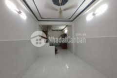 Nhà 3 710m đúc 2 lầu hẻm 3m hải thượng lãn ông