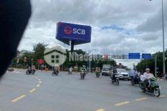 Bán nền đất ngay mt chợ hồ học lãm