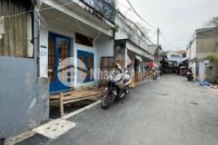 Hẻm xe tải nhà bự chảng giá nhó xíu