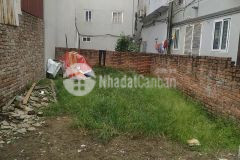 Hồ ba mẫu bán 76m2 đất ô tô tránh vào ra đống đa