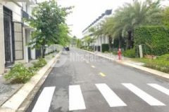Central hill còn 1 lô 1 3tỷ giá 100 gần cổng shr