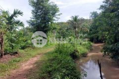 Đất view suối giá rẻ 1 6 hecta gần kdl troh bư