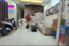 Nhà 2 mặt tiền không lộ giới hẻm thông giá tốt