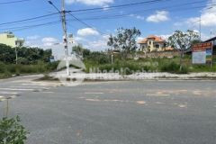 Cặp đôi hoa hậu ngang 8m dài 17 5m