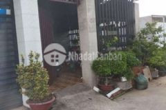 Nhà cấp 4 sổ hồng riêng giá 900 xã hưng thịnh