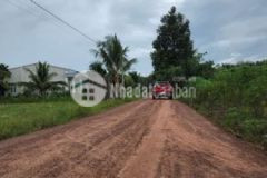 Đất 2 mặt tiền đường xe hơi chạy tận nơi