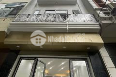 Nhà mới vị trí đẹp phân lô ô tô đỗ cửa vài bước chân ra đường lớn tân mai