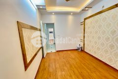 Bán nhà nguyễn văn cừ, hồng tiến 50m25t giá 3,55 tỷ ngõ rộng, gần phố