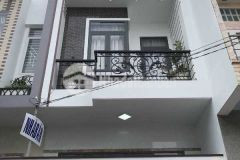 Nhà quận 10, công nhận đủ 42m2, 4 tầng mới đẹp, nhỉnh 5 tỷ.