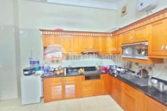 Bán nhà 40 5m2 dân xây 5 tầng ôtô đô cưa