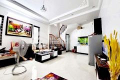 Nhà đẹp min khai dt 35 m2 5 tầng giá 3 7 tỷ