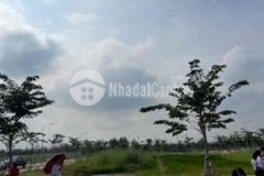 Lô đất mặt tiền đường 18m kdc lê minh xuân