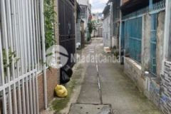 Bán nhà hẻm 1 sẹt 1 trệt 1 lầu 40m2 2 8tỷ shr