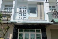 Nhà 1 trệt 1 lầu đường b5 kdc hưng phú 1