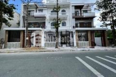 Nhà mặt tiền dx065 định hoà