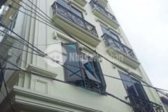 Nhà kim chung 40m 4 tầng ngõ ôtô đỗ gần phố nhổn