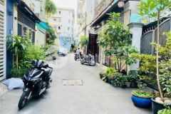 Bán nhà h6m tân sơn nhì 4 x 16m 1 lầu đúc