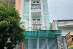 Nhà chị em xây rất kiên cố 3 lầu cần bán nhanh